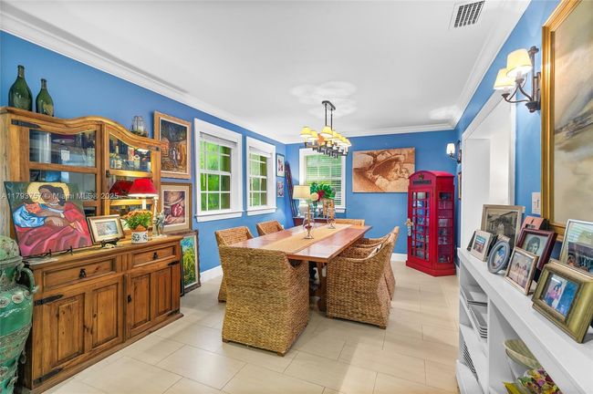 13101 Sw 82 Nd Ave, House other with 4 bedrooms, 2 bathrooms and null parking in Pinecrest FL | Image 10