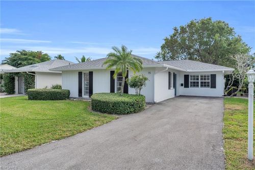 15 Crooked Ln, NAPLES, FL, 34112-0202 | Card Image