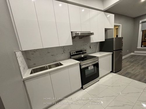 1a-271 Dunn Ave, Toronto, ON, M6K2S1 | Card Image