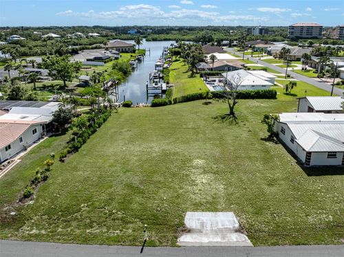 458 N Shore Dr, Osprey, FL, 34229-9493 | Card Image