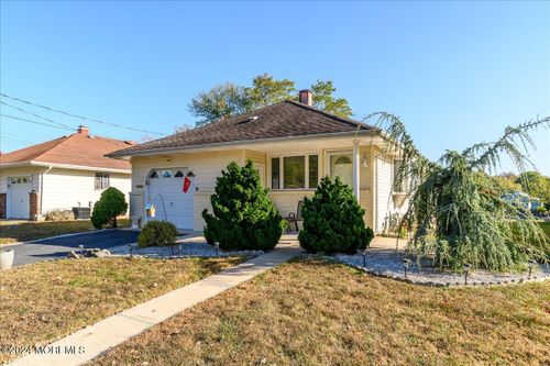 2002 Hovsons Boulevard, Toms River, NJ, 08753 | Card Image