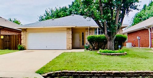 321 Boliver Ave, Lake Dallas, TX, 75065-2615 | Card Image