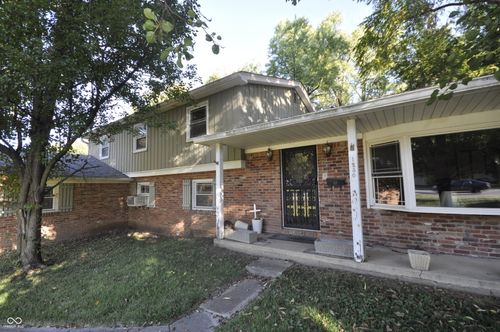 1230 Field Dr, Noblesville, IN, 46060-1717 | Card Image
