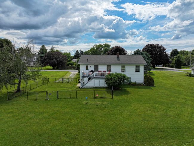 953 Lower Foote St, House other with 3 bedrooms, 2 bathrooms and null parking in Middlebury VT | Image 5