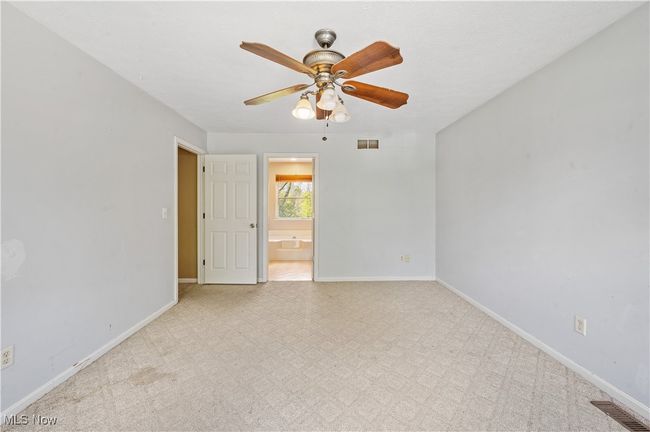 4165 Timber Run, House other with 4 bedrooms, 3 bathrooms and null parking in Ravenna OH | Image 22