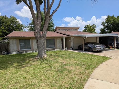 2507 Carriage Pl, Arlington, TX, 76014-1203 | Card Image