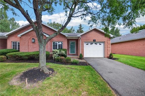 12 Woodpointe, Amherst, NY, 14221 | Card Image
