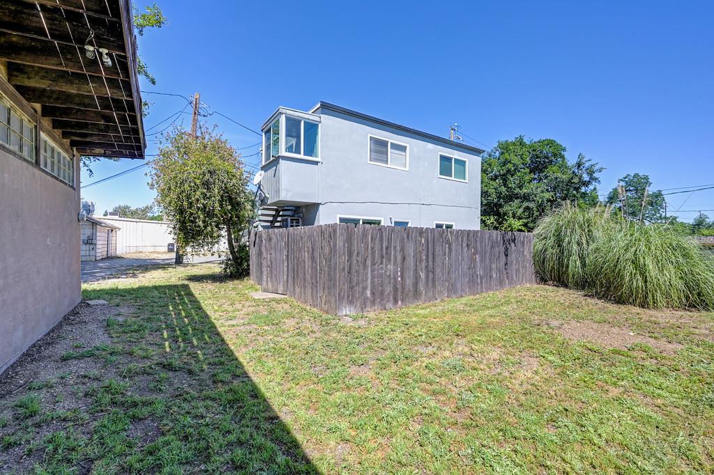 Residential Income in Willows 3