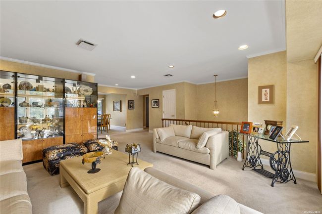 Living Room | Image 4