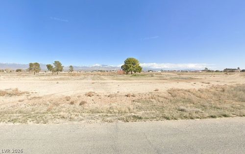 2001 Xenia Ave, Pahrump, NV, 89048 | Card Image