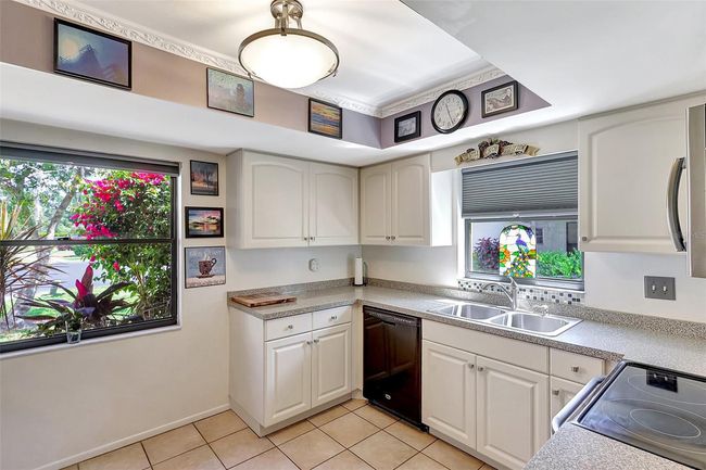 44 - 4722 Oak Hill Ln, House other with 2 bedrooms, 2 bathrooms and null parking in SARASOTA FL | Image 16