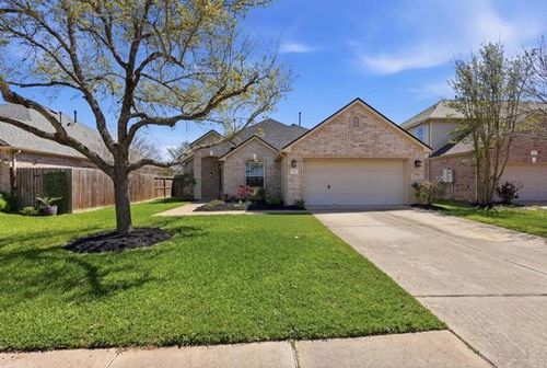 2607 Sun Cove Ln, Pearland, TX, 77584-2412 | Card Image