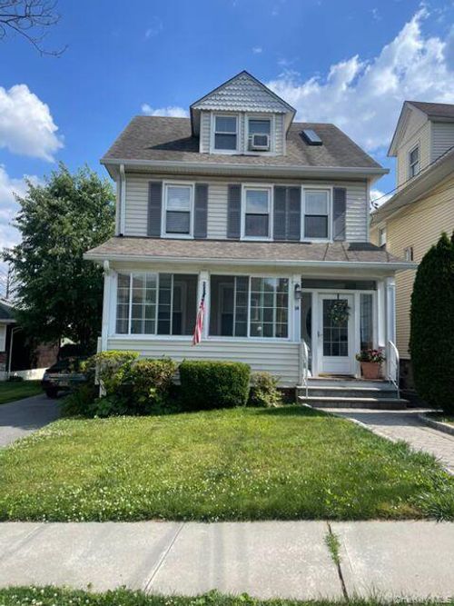 2-14 Flower St, New Rochelle, NY, 10801-7507 | Card Image
