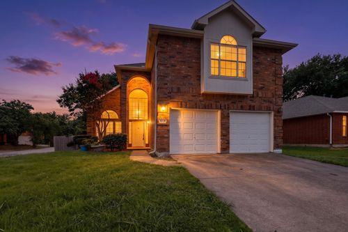 4118 Wynford Dr, Garland, TX, 75043-7656 | Card Image