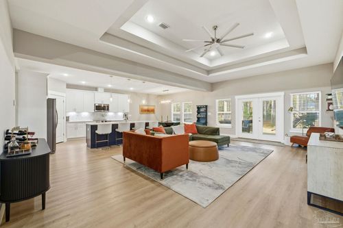 5530 Chenier Dr, Gulf Breeze, FL, 32563-9656 | Card Image