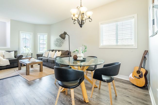 38 Pentland Rd, House other with 3 bedrooms, 3 bathrooms and 2 parking in Waterdown ON | Image 7