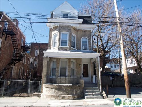 30 N Madison St, Allentown, PA, 18102-4332 | Card Image