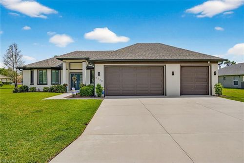 6730 Eagle Tree Ct, NORTH FORT MYERS, FL, 33917-8229 | Card Image