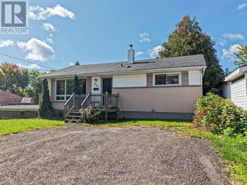 847 Jane St, North Bay, ON, P1B3H6 | Card Image