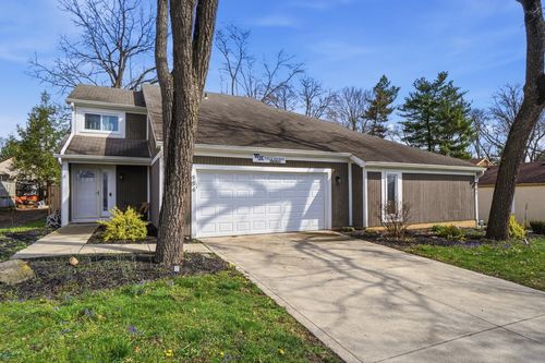 902-904 Bluffway Dr, Columbus, OH, 43235-1730 | Card Image