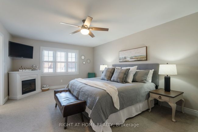 41 St Augustine Dr, House other with 4 bedrooms, 3 bathrooms and 2 parking in Whitby ON | Image 15