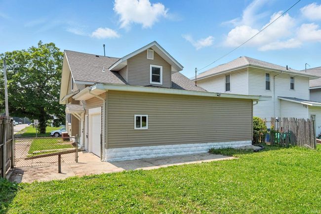 1025 S Gallatin St, House other with 5 bedrooms, 2 bathrooms and null parking in Marion IN | Image 28