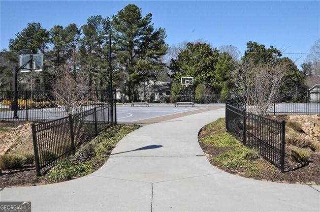 5018 Shadow Glen Ct, House other with 5 bedrooms, 3 bathrooms and 2 parking in Atlanta GA | Image 85