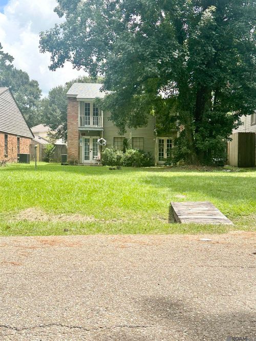 3447/3449 King Bradford Dr, Saint George, LA, 70816 | Card Image