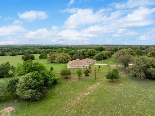 10565 N Highway 77, Lexington, TX, 78947-2525 | Card Image