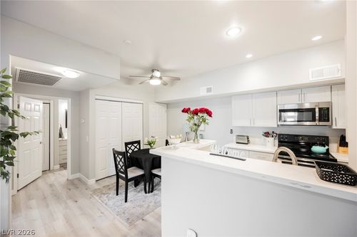 1058-2615 W Gary Ave, Las Vegas, NV, 89123-6472 | Card Image