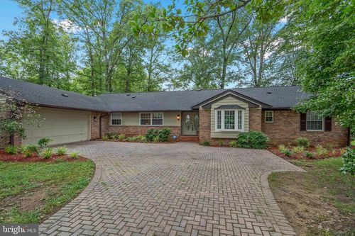 12207 Mira Bay Cir, FORT WASHINGTON, MD, 20744-6234 | Card Image