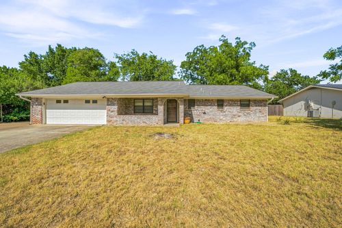 1007 Meadowlark Ln, Stephenville, TX, 76401-1742 | Card Image