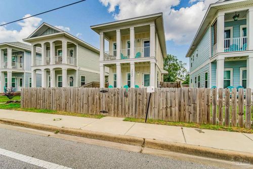 1002 W Main St, Pensacola, FL, 32502-5337 | Card Image