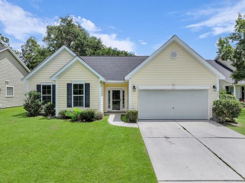 8022 Hyannis Ct, North Charleston, SC, 29420-8967 | Card Image
