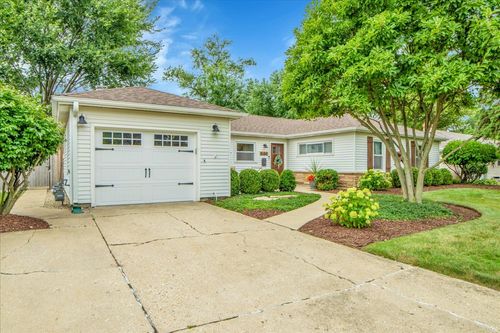 514 Turf Ln, Wheaton, IL, 60187-3259 | Card Image