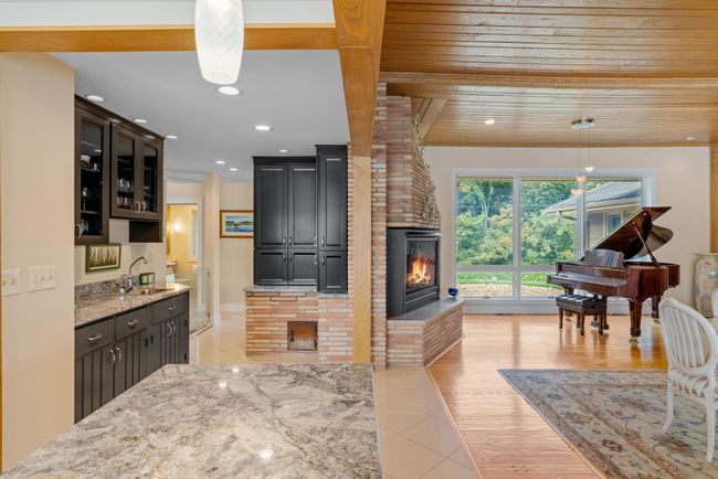 4 W Shore Rd, House other with 3 bedrooms, 4 bathrooms and null parking in NORTH OAKS MN | Image 20