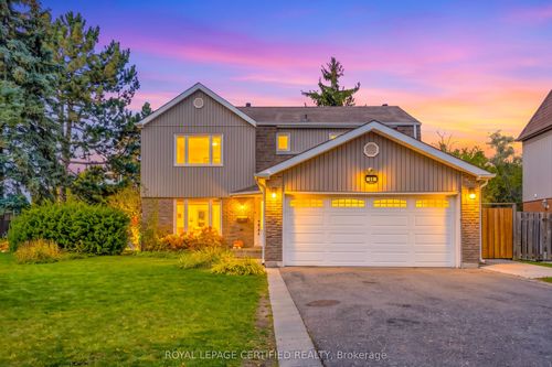 22 Madelaine Cres, Brampton, ON, L6S2Y9 | Card Image