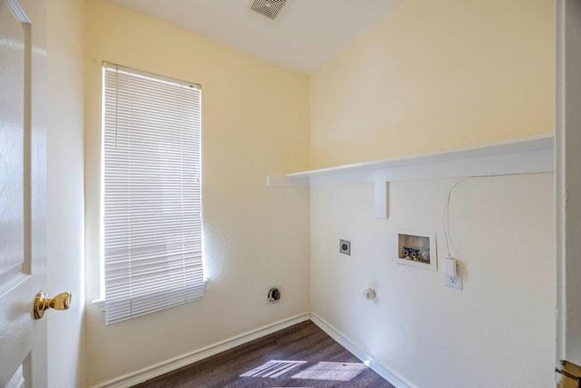 5936 Firethorn Dr, House other with 4 bedrooms, 3 bathrooms and null parking in Dallas TX | Image 19