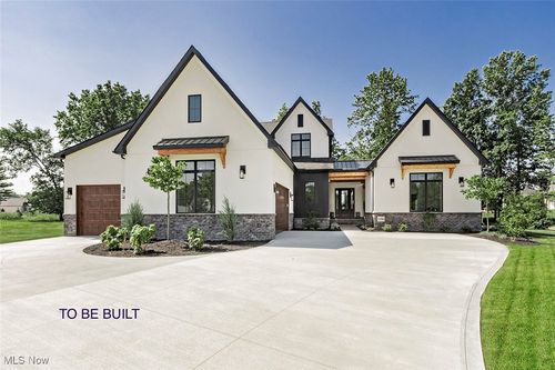 8 Andrews Lane, Willoughby Hills, OH, 44092 | Card Image