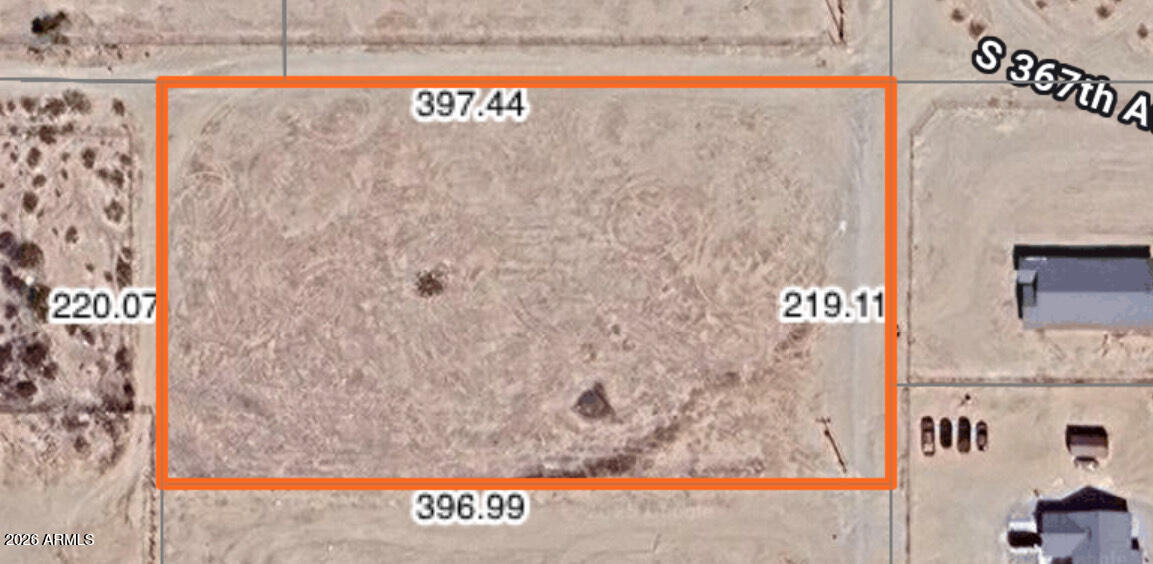 Land in Tonopah
