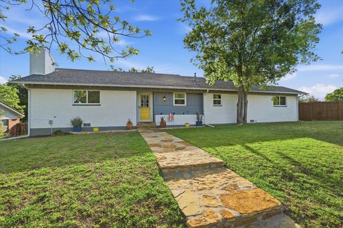 1307 Bois D Arc St, Weatherford, TX, 76086-5711 | Card Image
