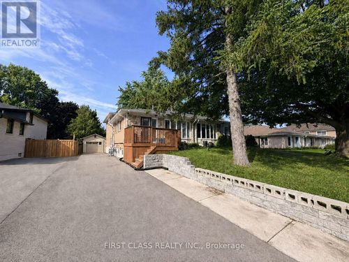 1323 Redbank Cres, Oakville, ON, L6H1Y4 | Card Image