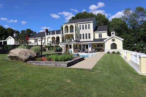 312 Burrage St, Lunenburg, MA, 01462-2172 | Card Image