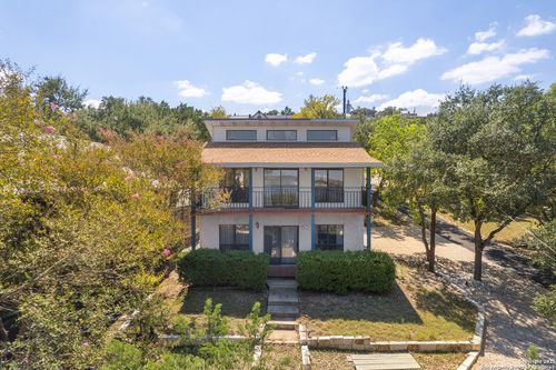 1021 Hillcrest Frst, Canyon Lake, TX, 78133-5005 | Card Image