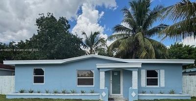 365 Nw 138th St, House other with 3 bedrooms, 1 bathrooms and null parking in North Miami FL | Image 1