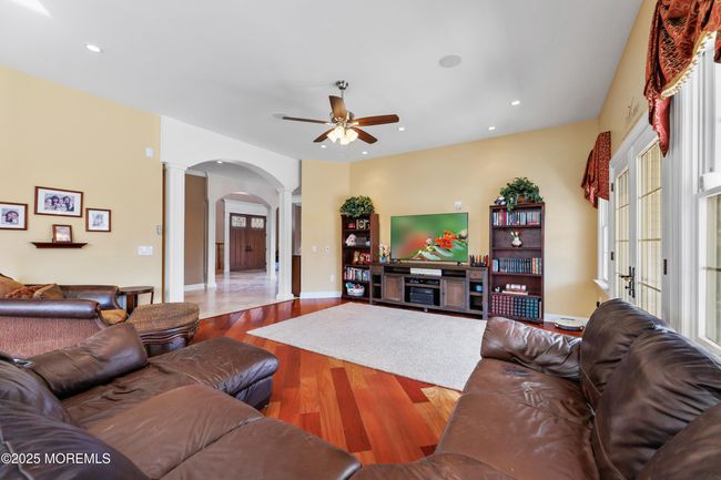 204 Stillhouse Rd, House other with 5 bedrooms, 5 bathrooms and null parking in MILLSTONE TOWNSHIP NJ | Image 15