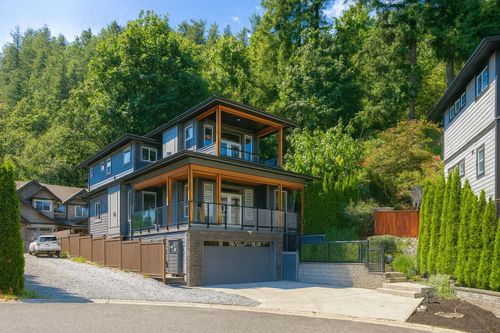 34651 Gordon Pl, Mission, BC, V2V6P9 | Card Image