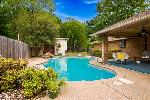 1613 Colonial Cir, Sallisaw, OK, 74955-5239 | Card Image