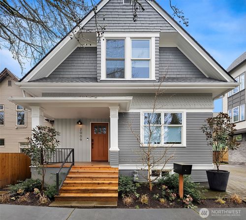 2009 E John St, Seattle, WA, 98112-5331 | Card Image