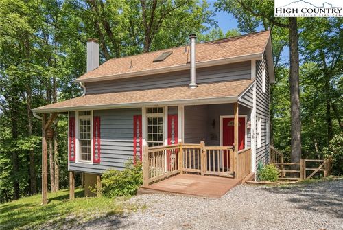 138 Henderson Gap Rd, Blowing Rock, NC, 28605-9703 | Card Image